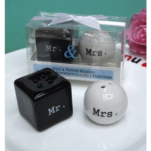 Ywbeyond 100sets/lot Indian wedding door gift of Mr. & Mrs. Ceramic mr mrs Salt and Pepper Shakers party favors