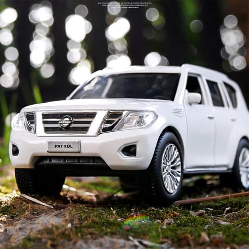 1:32 Nissan Patrol SUV Alloy Car Model Diecast Metal Vehicles Toy Car Model Collection High Simulation Sound Light Kids Toy Gift