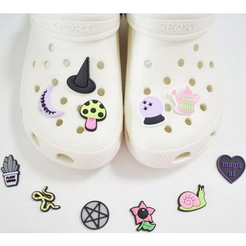 1pc Cartoon Witch Style Shoe Charms Buckles Accessories Fit Croc JIBZ Sandals Garden Shoes Decoration Kids Party Gifts