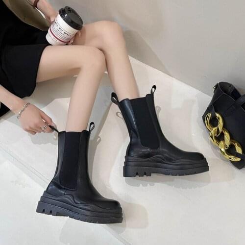 Black Chelsea Boots Women Shoes Thick Sole Mid-Calf Boots Women Street Style Round Toe Short Platform Boots Femmes Bottes