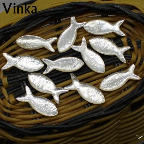 50pcs mother of pearl shell beautiful fish shape 10*26mm wholesale jewelry accessories
