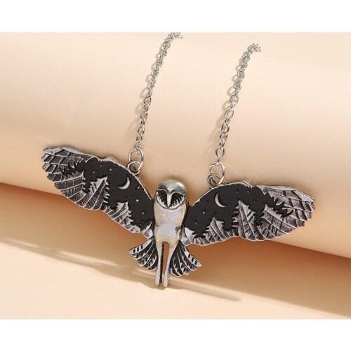 Fashion Owl Pendant Necklace Witch Charm Jewlery Moon Phase Art Necklace Animal Totem Party Necklaces for Women Gifts