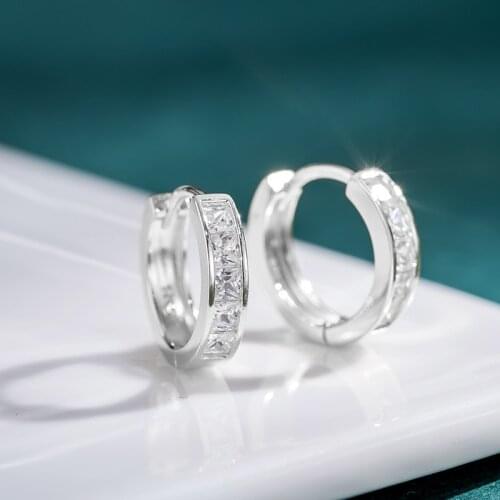 Classic Womens Luxury Hoop Earrings Shiny Square AAA Zirconia Stone Inlay Small Huggies Elegant Ear Piercing Jewelry For Girls