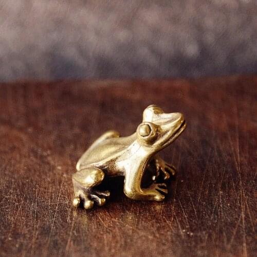 Small Cute Frog Figurines Retro Copper Miniature Desktop Ornament Decorations Accessories Metal Brass Animal Toad Tea Pet Decors