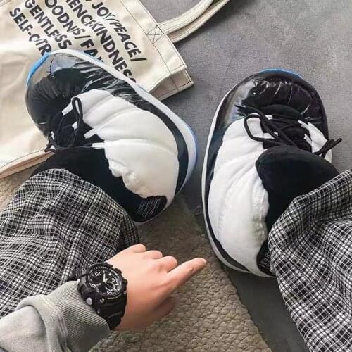 Women/Men Winter Slippers Unisex One Size 35-43 Home Slippers Women Bread Shoes Indoor Snug Sneakers House Woman Slippers ZH-00