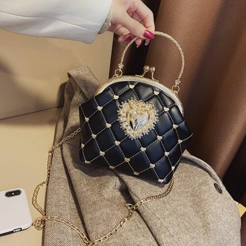 New Fashion Vintage Velvet Pu Leather Evening Bag Lingge Embroidered Bag Handbag Bride Bag Heart-shaped Metal Decoration