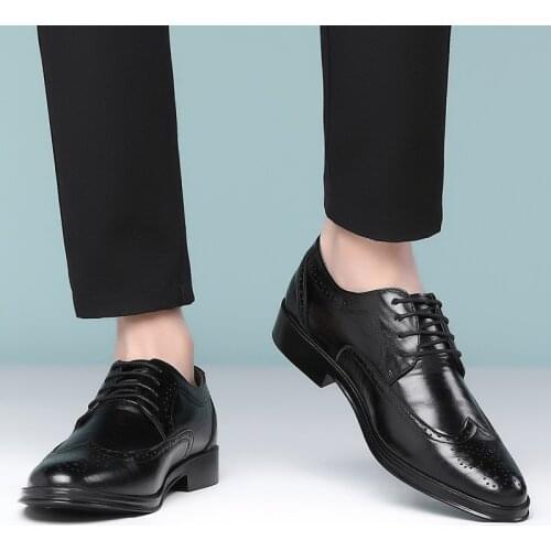 Brogues Men British Business Formal Leather Shoes Men Office Wear Classic Size 47 Italian Dress Shoes for Men Loafers Elegant