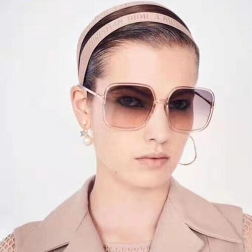 New Style 2020 Pink Sunglasses Women Square Brand Designer Sun Glasses Men Oversized Female Grandient Shades Oculos Eyewear