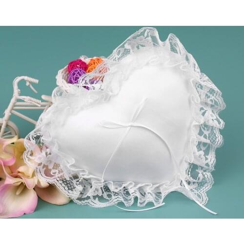 7 * 7 inches White Heart Shape Ring Pillow Lace Satin Heart Wedding Ring Bearer Pillow Wedding Ceremony Decoration Supplies