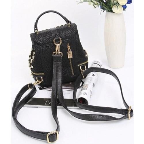 Designer Female Diamonds Backpack Rivets Tassel Crossbody Street Fashion Pu Leather Backpacks Camouflage Leopard Travel Backpack