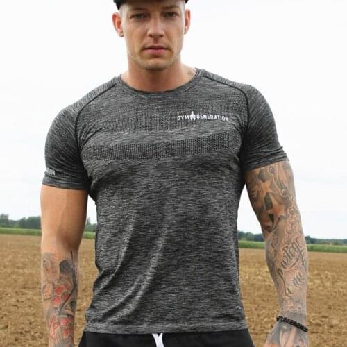 Summer Men t-shirt Bodybuilding joggers workout high quality tees tops gyms Fitness Tops Casual quick-drying tights clothing
