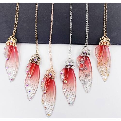 Handmade Fairy Clear Resin Butterfly Pendant Necklaces for Women Female Transparent Gradient Red Rhinestone Choker Necklace