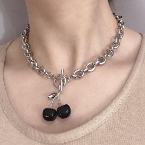 Fashion Fruit Pendant Clavicle Chain Elegant Black Cute Cherry Pendant Necklace Short Choker Handmade Thick Chain