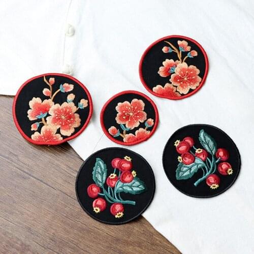 1pc black round flowers embroidered Patches for Clothing sew on Embroidery backpack Clothing Applique Decoration Badge