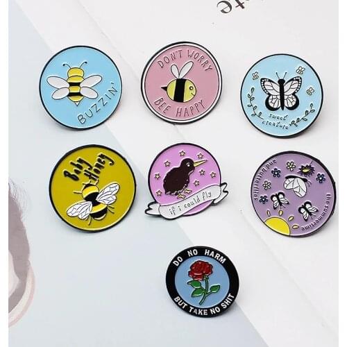Cartoon Round Animal Enamel Brooch Bird Butterfly Bee Flower Pins Alloy Badge Sweet Cute Woman Jewelry Accessories Gift For Kid