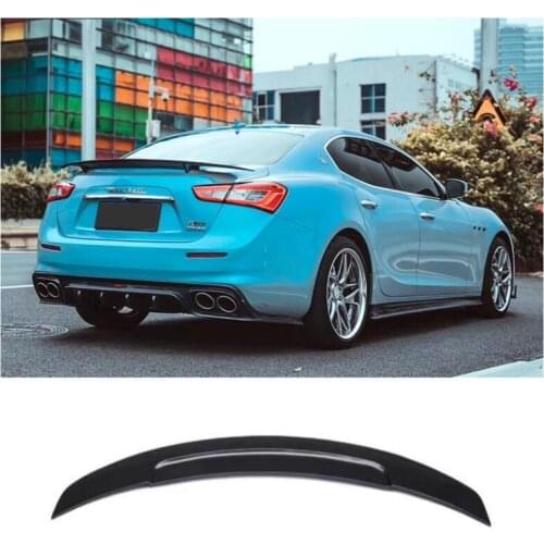 High Quality Carbon Fiber Front Bumper Lip Splitter Diffuser Lip Spoiler Cover For Maserati Ghibli 2018 2019 2020 2021