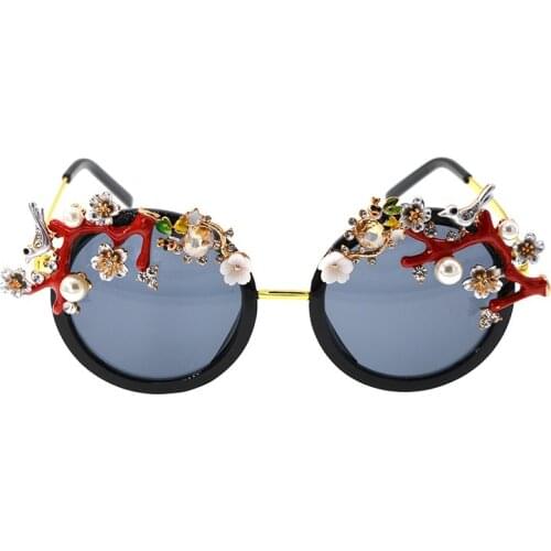 New Design Baroque Women Girls flower Sunglasses Retro Decor Floral Flowers Sunglasses Summer Beach Glasses
