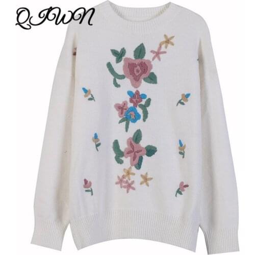 Vintage Elegant Women Christmas Sweater White 2020 Winter Pullover Long Sleeve Flower Embroidery O-neck Loose Knit Top Clothing