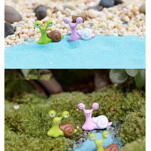 20 pcs Cute Big Eyes Snail Ornaments Flowerpot Plants Cute Realistic Micro Landscape Small Ornaments Home Office Decoration