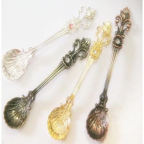 Creative vintage carved coffee tea ice cream measuring Spoon metal for wedding birthday tea party favor decoration Wh