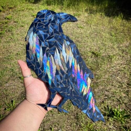 Wall Pendant Exquisite Attractive Decorative Acrylic Raven Crow Ornament Decoration for Home Wall Pendant