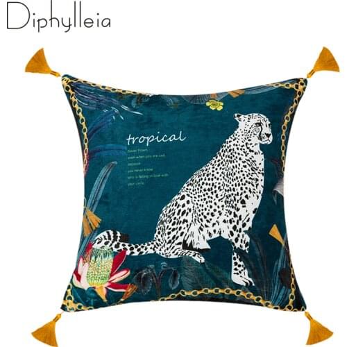 Diphylleia Contrast Cheetah Leopard Printed Throw Velvet Pillow Covers Decorative Tassels Cushion Case Sitting Room 55x55cm