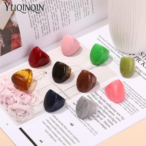 Fashion Wedding/Engagement Women Rings Jewelry Punk Large Finger Ring for Girls Acrylic Resin Party Big Simple Ring Female Gifts