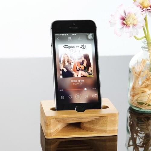 High Quality Wooden Mobile Phone Cellphone Amplifier Stand Support Holder Fashionable Modern Mobile Phone Holder