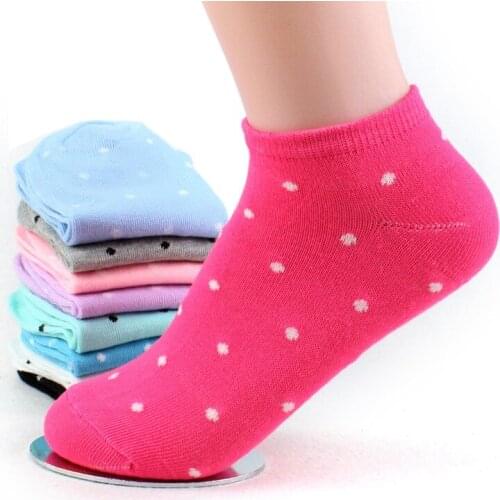 Hot Sale Dot Prints Fashion Women Socks Cute Lovely Candy Sweet Style Spring Summer Autumn Ankle Female Boat Sock Free Shipping