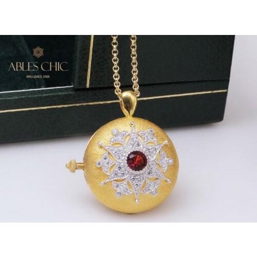 925 Solid Silver Vintage Locket Pendant 18K Gold Tone Renaissance Silky Pattern Necklace Red Ruby CZ Fine Jewelry C11N3S25135