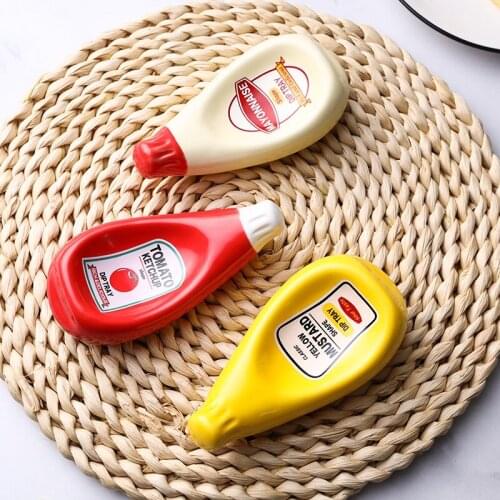 Creative Mini Ceramic Saucer Lovely Table Decoration Practical Extruded Mayonnaise Mustard Tomato Bottle Shape Seasoning Dishes