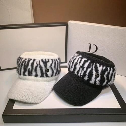 Beanies hat for women black striped knitted empty top hat plus velvet warm baseball cap Snapback Bone Cap Gorros