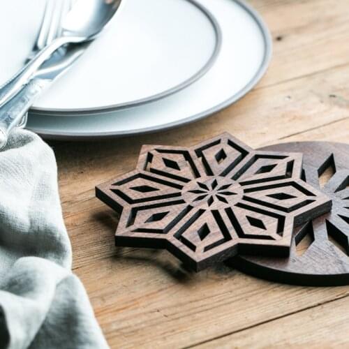 Nordic Table Mat Cup Holder Drink Coasters Pad Placemat Heat Proof Coaster Walnut Round Pads Wooden Table Decoration Accessories