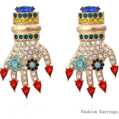 New Fashion Women Stud Earrings Personality Exaggerate Hand Shape Colorful Rhinestone Earrings Party Gift Jewelry Accessories