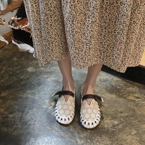 2021 Summer New Ladies Casual Shoes Trend Simple Commuter Style Flat Hollow Breathable Comfortable Single Shoes