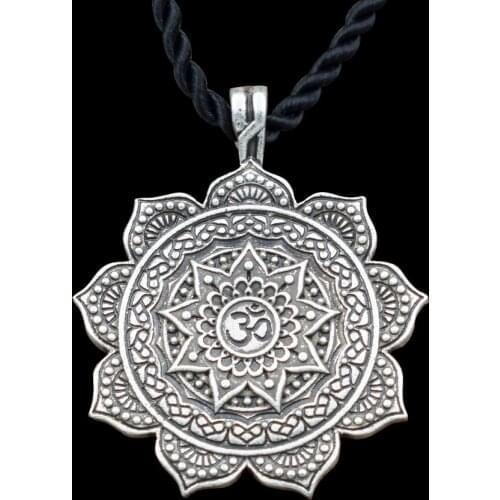 Om Lucky Buddhist Mandala Pendant Charm Symbols Auspicious Meditation Yoga Buddha Gift Necklace 12pcs/lots