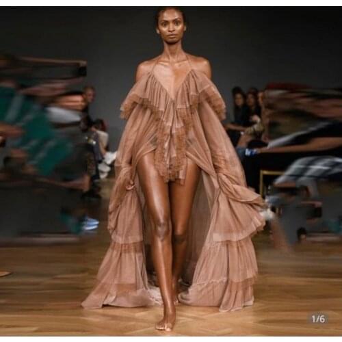 Sexy Fashion Tiered Tulle Women Dresses Robes Champagne See Thru Halter Special Spaghetti Long Party Dress V Neckline Ruffled