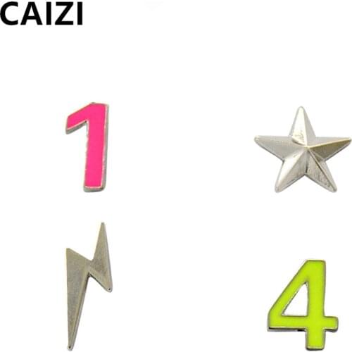CAIZI 1 Lot/4 Pcs Star Badge Brooches and Enamel Pins Girl Cute Lightning Roman Number Brooches Jewelry Accessories Party Gifts