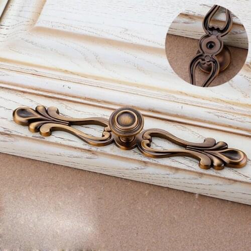 High Class Zinc Alloy Door Handles Wardrobe Drawer Pulls Kitchen Cabinet Knobs Handles for Furniture Handles