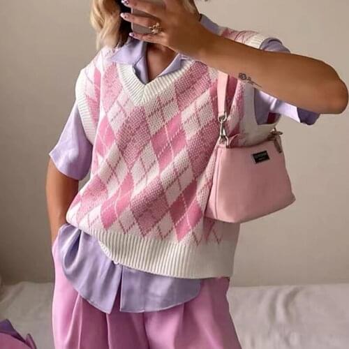 Women Sleeveless Y2K Vintage Argyle Sweater Vest 90s V Neck Tank Jumper Pink Plaid Knitted Pullover Autumn Winter Female Clothes