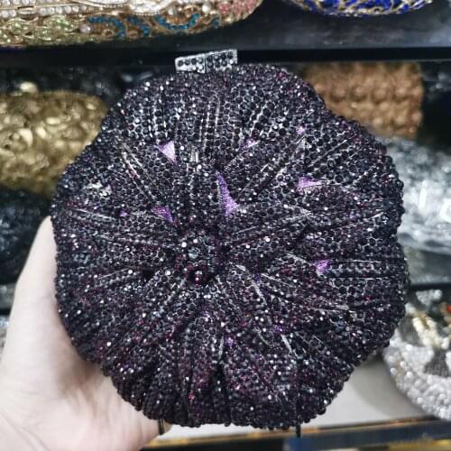 Diamond Luxury Flower Clutches Elegant Crystal Purses Hollow Out Style Women Evening Bags Sequined Wedding Party Clutches Bags