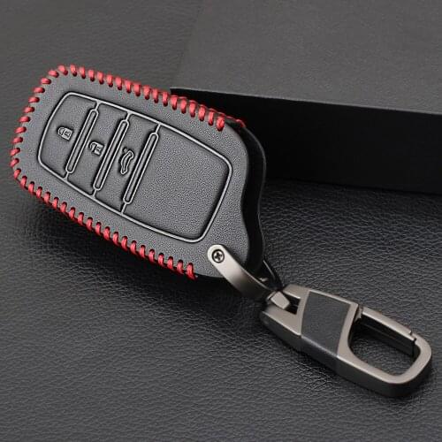 Genuine leather Remote Key Case Fob Shell Cover For Toyota Hilux Fortuner Land Cruiser Camry Skin Holder 3 Button 2016 2017 2018