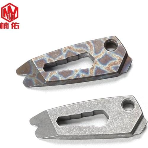 1PC Titanium Alloy Mini Crowbar Bottle Opener Screwdriver Outdoor EDC Multitool Multifunction Gadget Key Ring Keychain Pendant