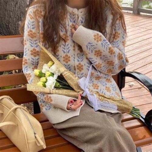 Loose Floral Sweater Women Korean Retro Loose Knit Cardigan Women New Spring Autumn Gentle Coat Ladies Cardigans