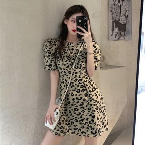 Leopard printed dress women clothes 2021 summer new fashion French retro high waist slim temperament short o-neck dress trend