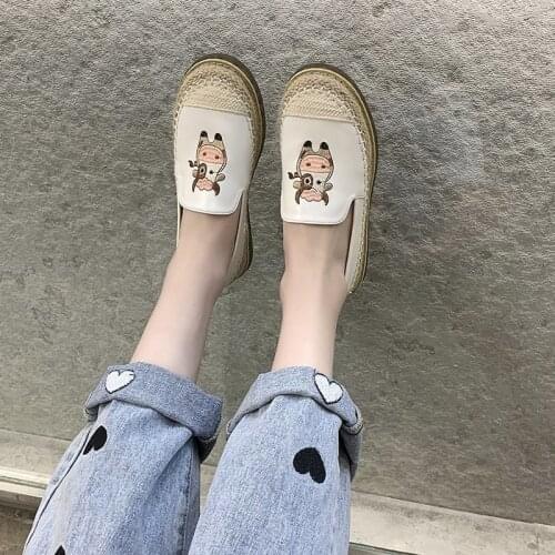 Womens Fashion Vulcanize Shoes Spring Animal Prints Slip-On Breathable Womens Flat Shoes Comfortable Casual Tenis Feminino