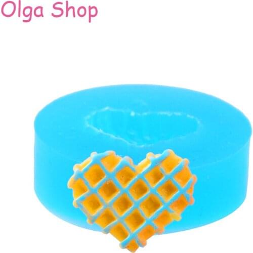 QYL003 16.9mm Heart Waffle Cookie Silicone Mold - Wafer Cookie Biscuit Miniaturesweets Resin Jewelry Making Cabochon