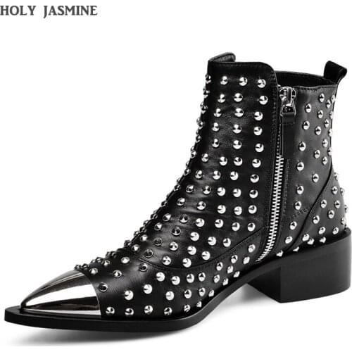 Fashion Buckle Genuine Leather Rivets Motorcycle Ankle Boots Woman Brand Shoes Female Spring/Autumn Boots Sandals Shoes Women