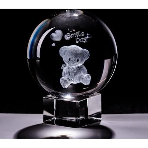 Crystal Ball 3D Laser Engraved Bear Miniature Glass Globe Sphere Home Decoration Ornament Craft Gifts Figuras Decorative Balls