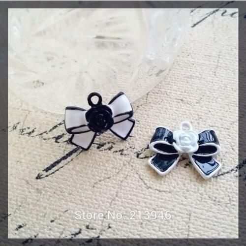 20*17MM 30Pcs white & black bowknot Glazing Pendants Alloy Charms Jewelry Pendants